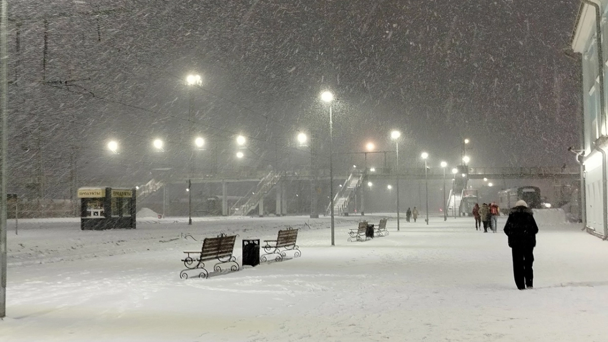 Снег придет резко и без стука: синоптики назвали точные даты окончания летней погоды