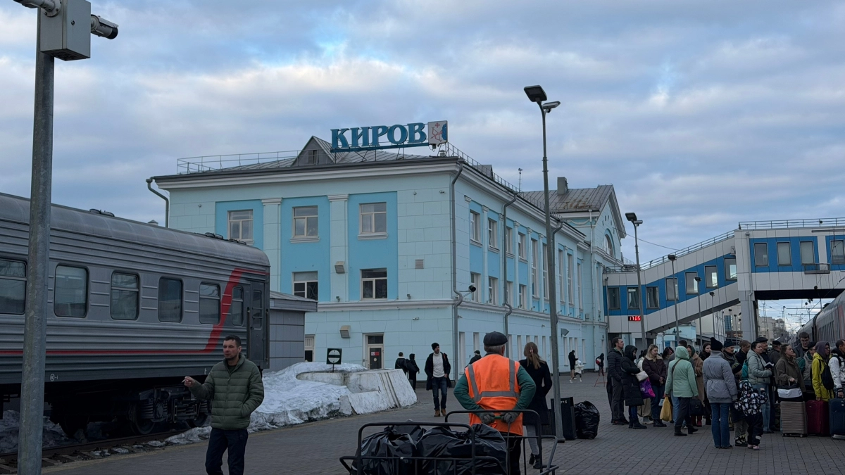 Кировчанам назначили доппоезда в Москву и Петербург на время работ в Победилово