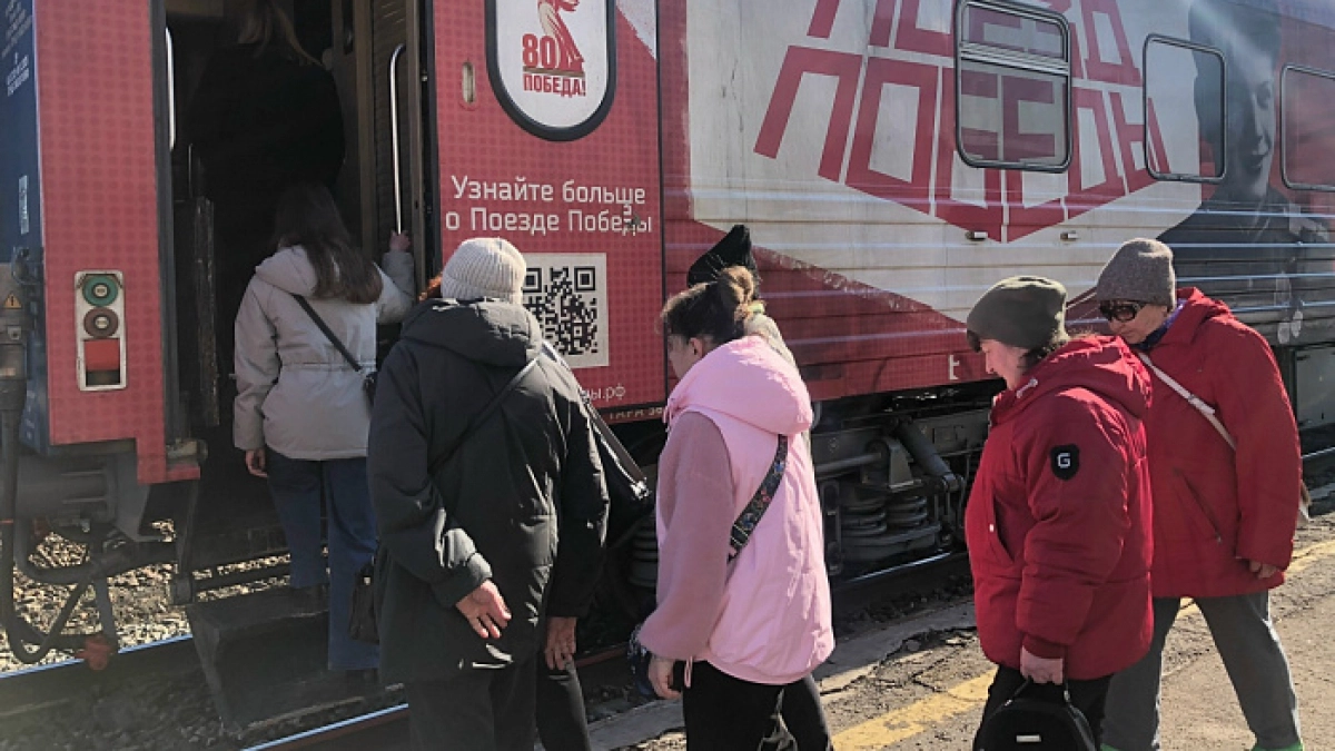 "Поезд Победы" сделал первую остановку в Кировской области – в Котельниче