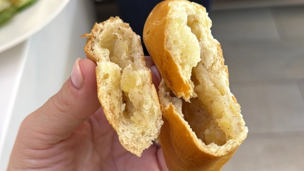 Пирожки теперь всегда готовлю по-ленивому: все смешала и на сковородку - на выходе гора вкуснятины для всей семьи