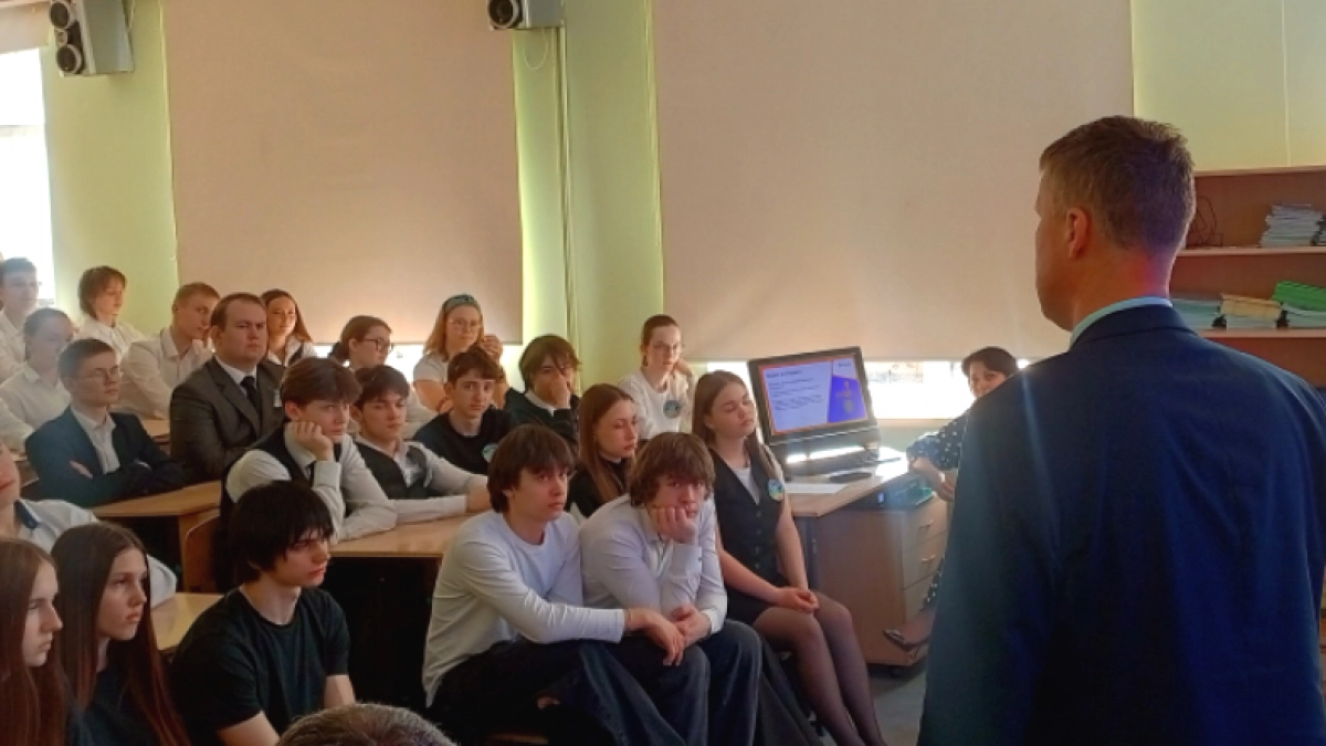 "Ростелеком" организовал "Цифровой день" в Слободском