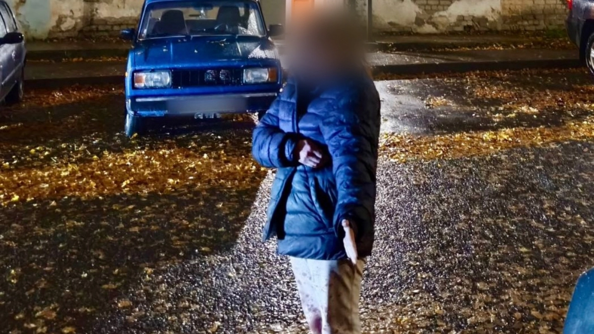 Возили избитую в багажнике: двоих подруг будут судить за похищение третей