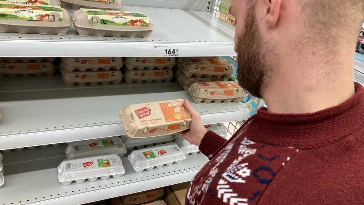 Перед покупкой яиц на Пасху всегда осматриваю коробку - всего 1 буква на упаковке, а какая разница во вкусе