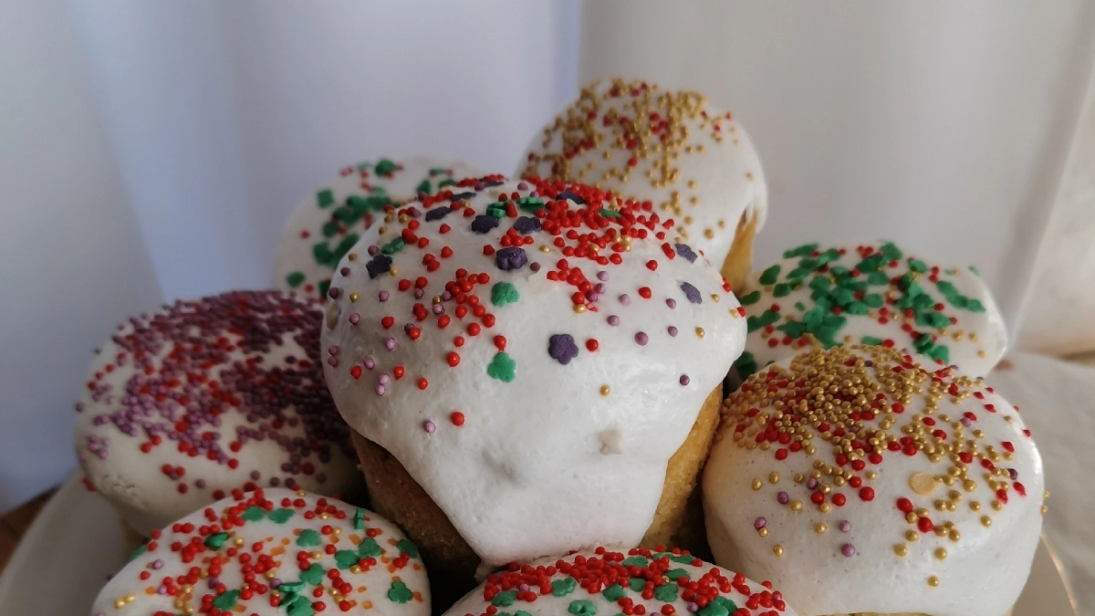 Секрет идеального пасхального кулича: нежная мякоть, которая не крошится - проверенный рецепт