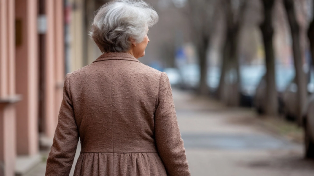 Вот что выдает в женщине за 50 грязнулю: эти 3 детали сразу бросаются в глаза