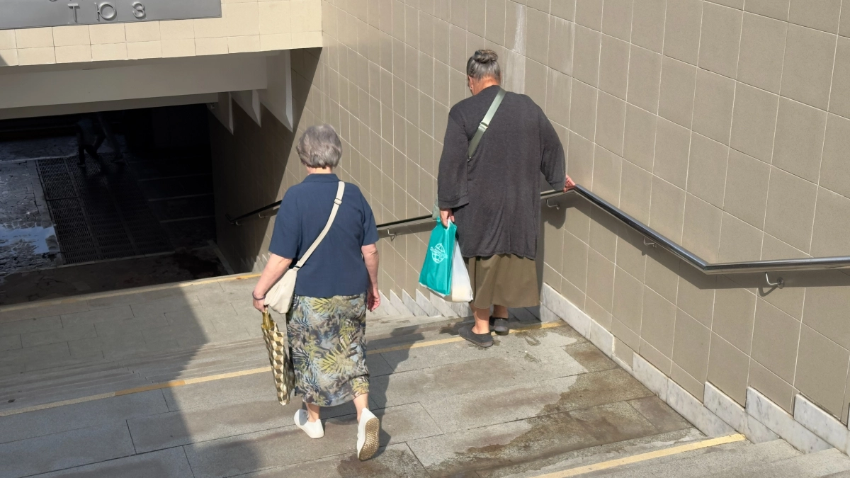 Россияне после 60 лет переезжают в эту страну и ни в чем себе не отказывают - живут на широкую ногу на свою пенсию