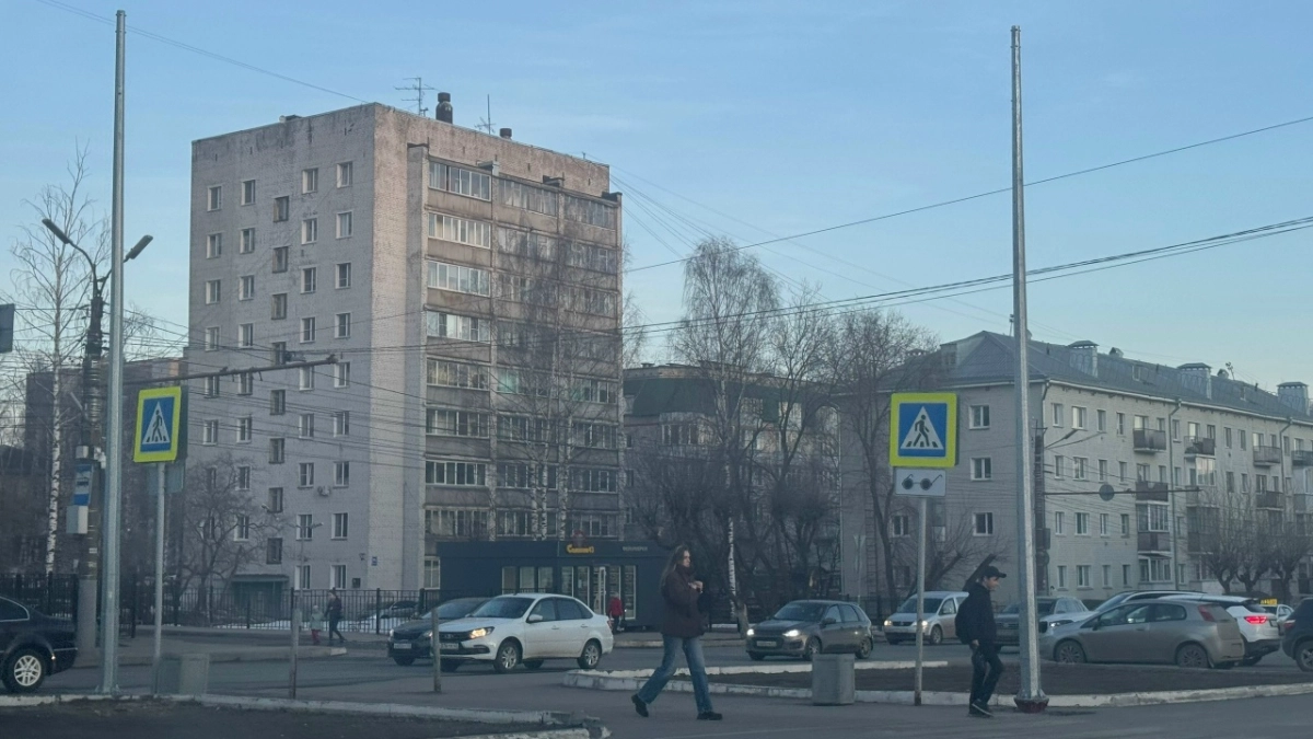 Небольшой дождь и облачно: какая погода ждет кировчан 9 апреля