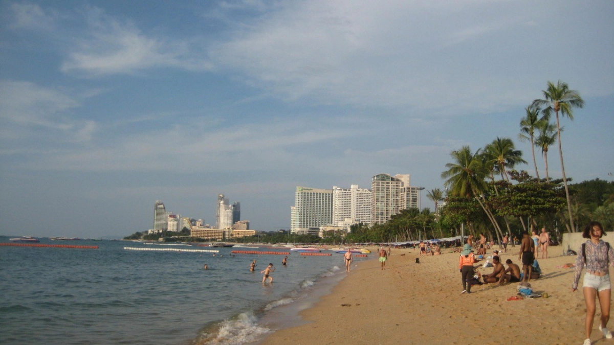 Экономьте 50 тысяч на отдых сейчас: список стран, где май дешевле лета, а погода и море даже лучше