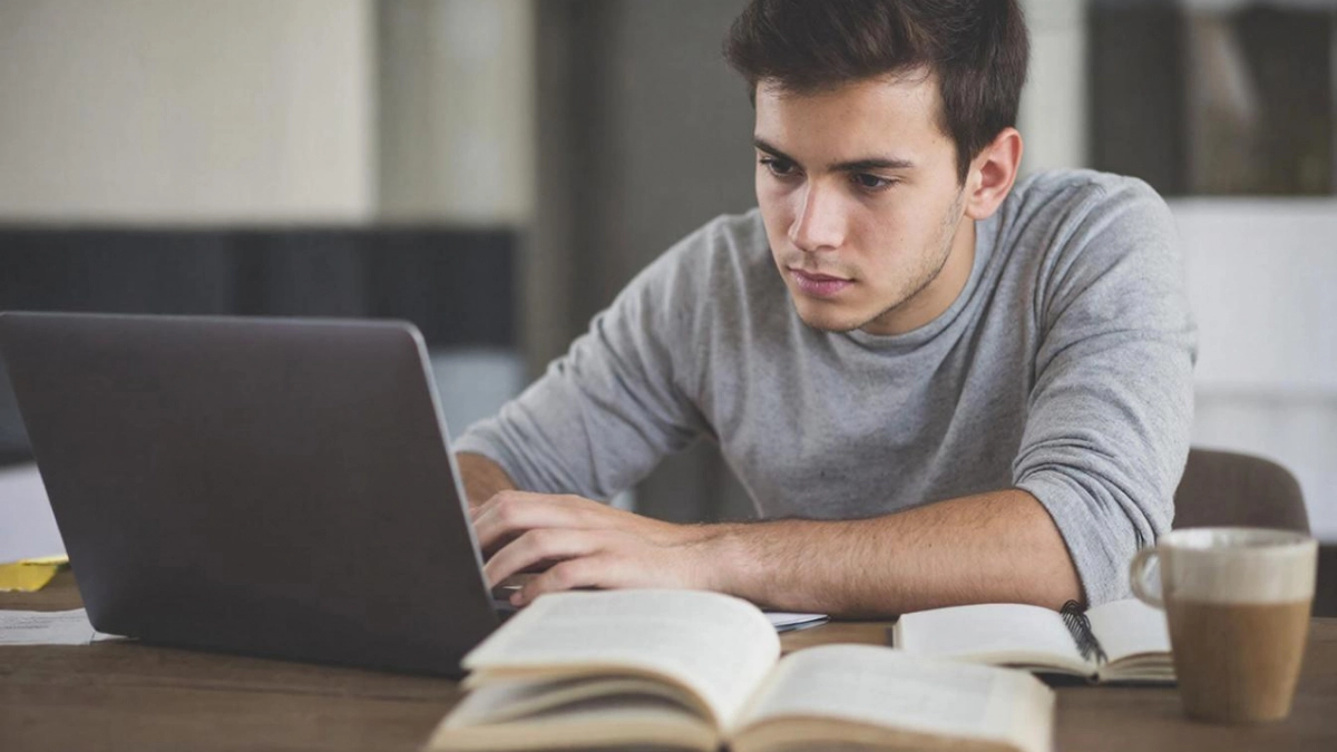 Двухнедельная готовность: "Ростелеком Лицей" снова поможет подготовиться к "Диктанту Победы"