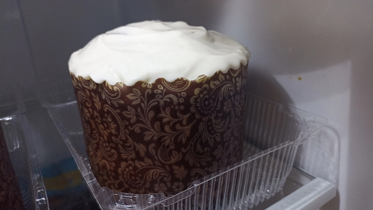 Больше не липнет и не осыпается: идеальная глазурь для кулича за 5 минут - швейцарская меренга от шеф-повара