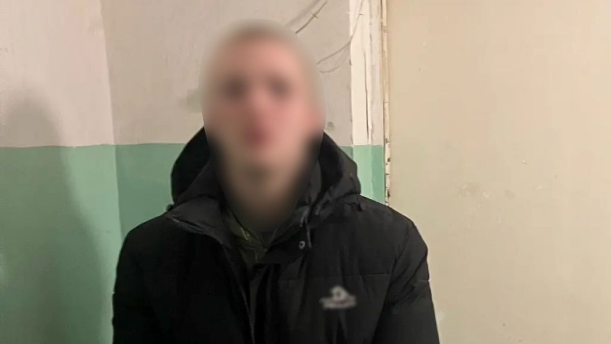 Житель Кирова задержан за подготовку к сбыту более полкило наркотиков