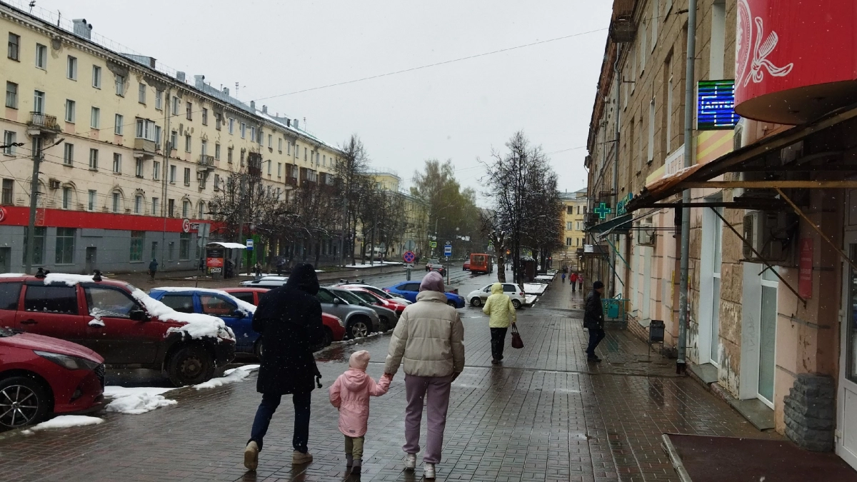 Считайте дни: синоптики назвали точную дату прихода тепла в мае 2026 — до нее придется мерзнуть