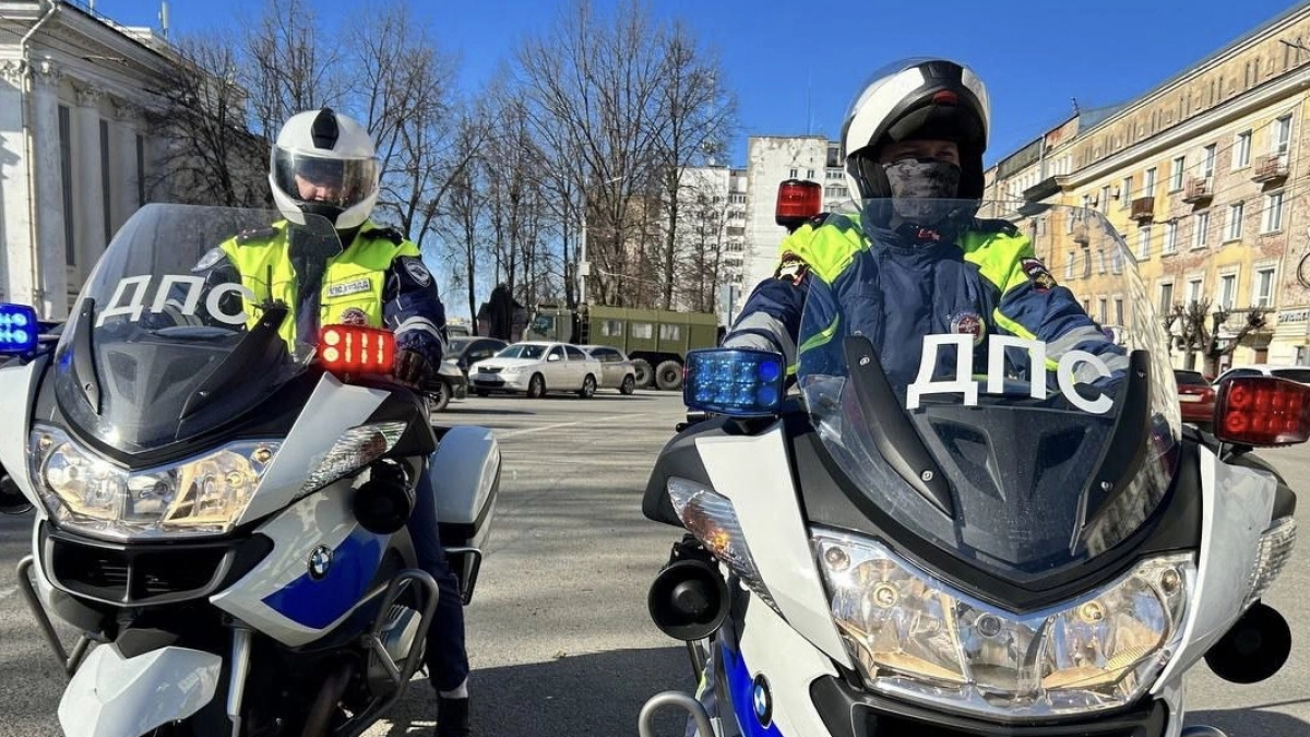 Инспектор ГИБДД спрашивает "Почему нарушаем?": автоюрист объяснил, как грамотно ответить на этот вопрос