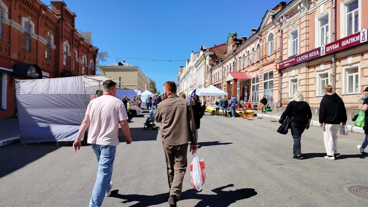 Как отдыхаем в мае: длинные выходные, сокращенная неделя и 12 дней отдыха - точные даты