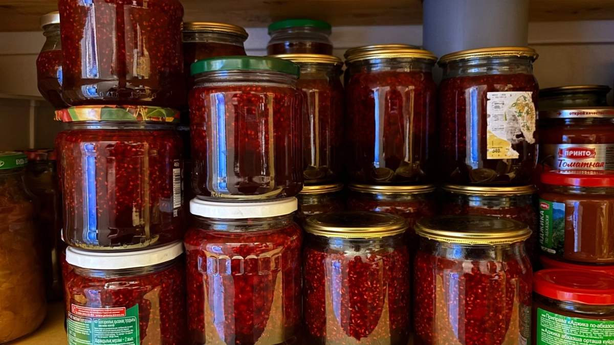 Ученые поставили точку в вопросе: можно ли срезать плесень с варенья и есть дальше - запомните раз и на всю жизнь