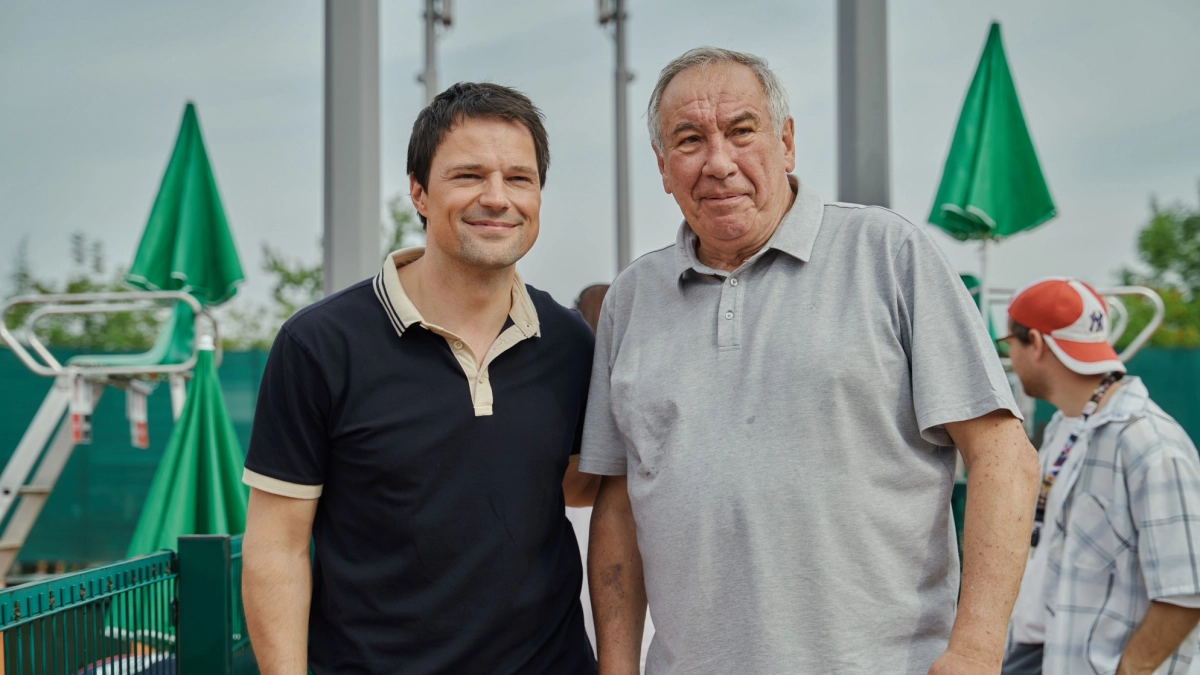 Данила Козловский и Полина Гухман выйдут на корт 30 апреля: Wink объявил дату премьеры "Первой ракетки"