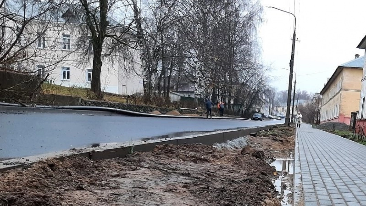 В Кирове перестроят улицу Песочную 