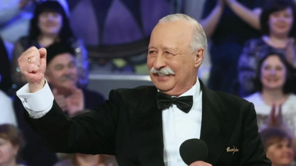 В этом русском слове сразу семь букв "О" - не поверите, но мы его слышим каждый день