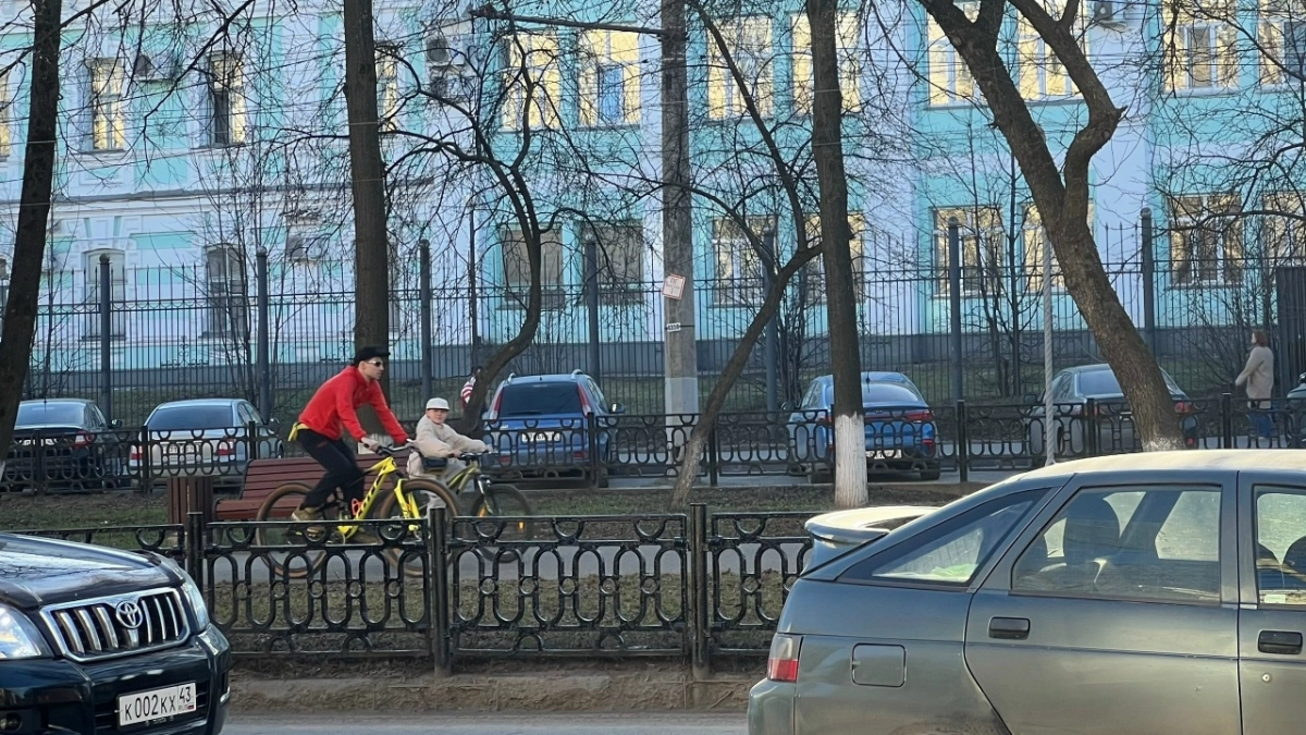 Облачно и дожди: какая погода ждет кировчан 24 апреля