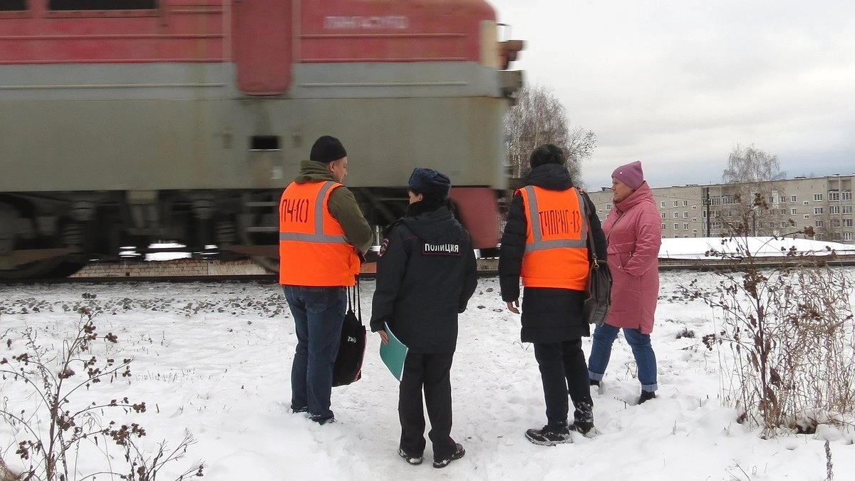 Кировские подростки проехали более 100 километров, зацепившись за грузовой поезд