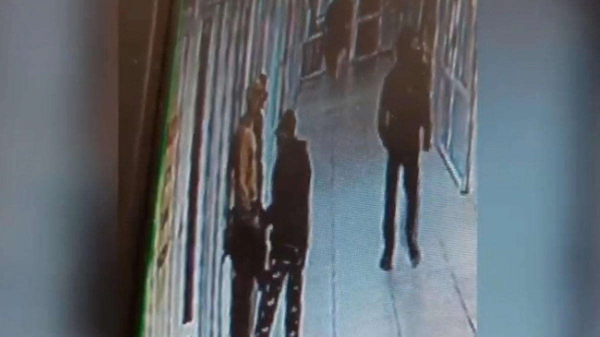 В Кирове группа подростков устроила погром в ТРЦ "Фестиваль"