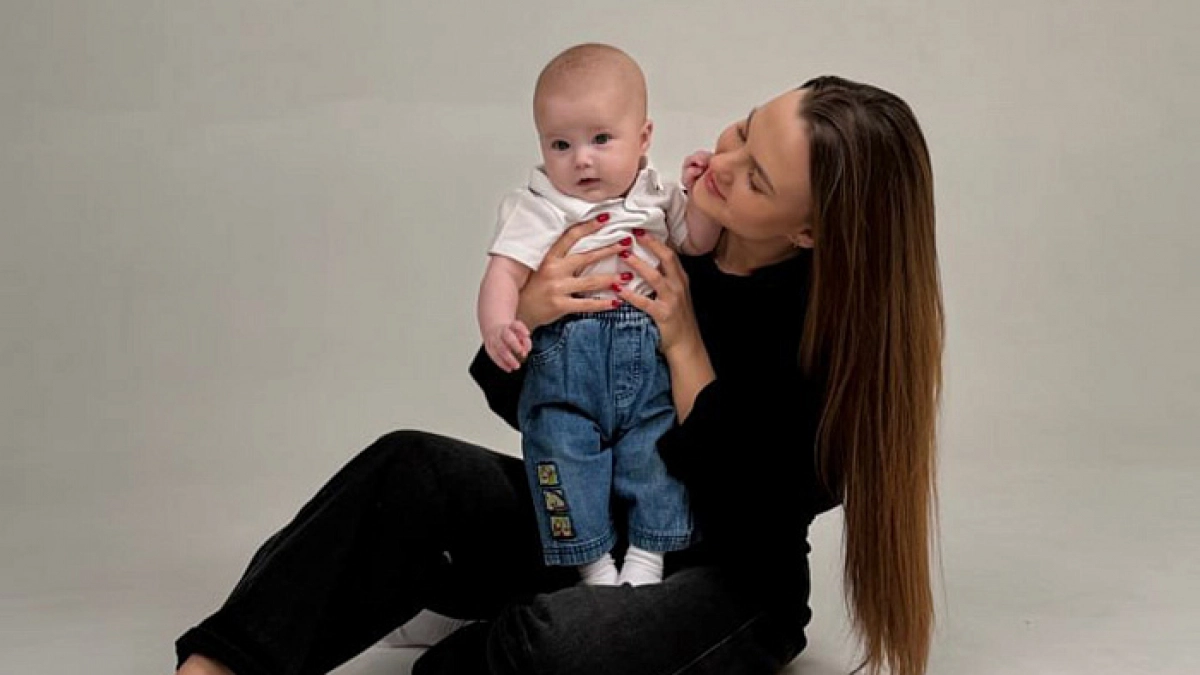 Свыше шести тысяч жительниц Кировской области получают "зарплату мамы"