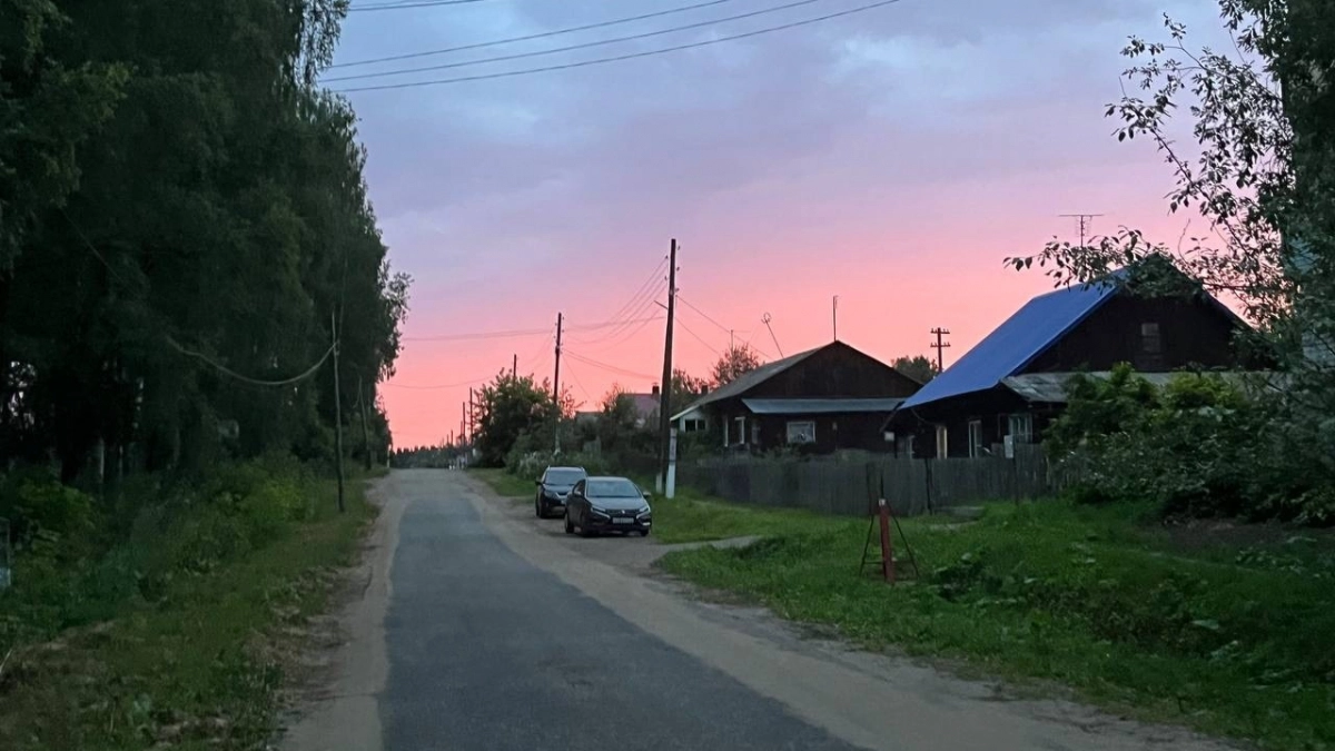 В районах Кировской области включили 2 000 светильников