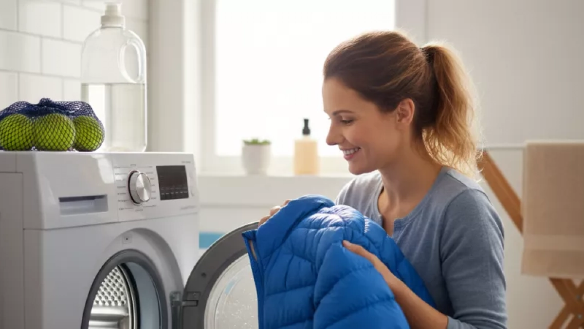 Достаю пуховик из машинки как новый: стираю зимние куртки дома без страха - прилично экономлю на химчистке 