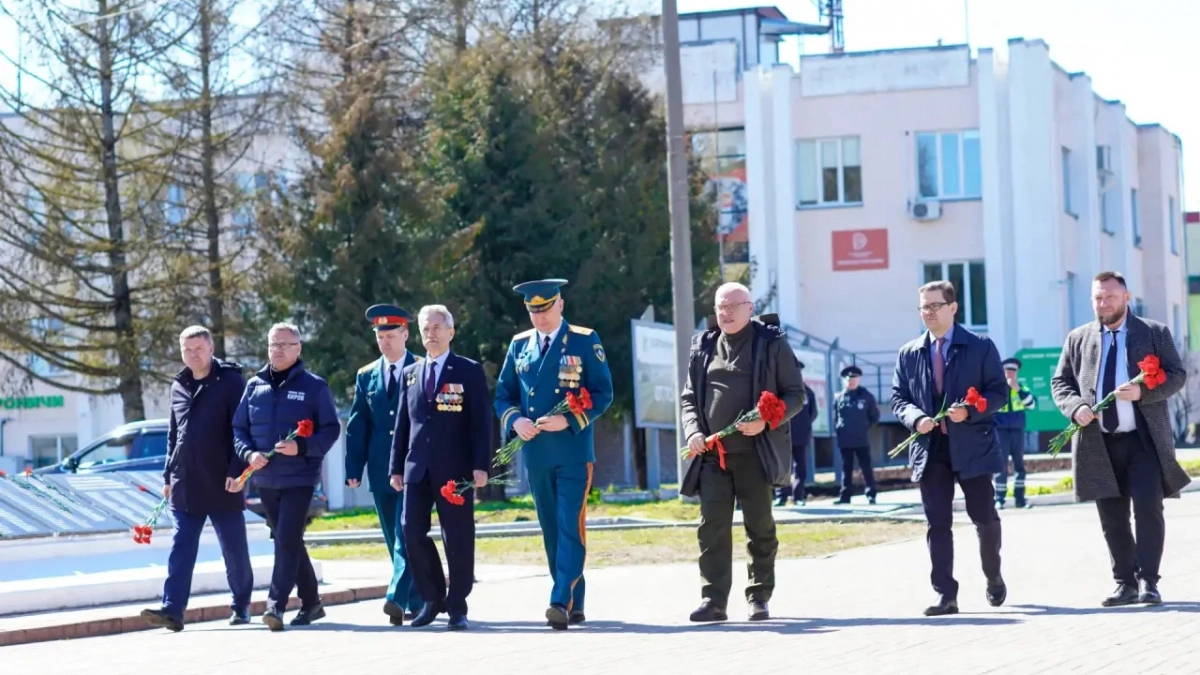 В Кирове почтили память ликвидаторов катастрофы на Чернобыльской АЭС