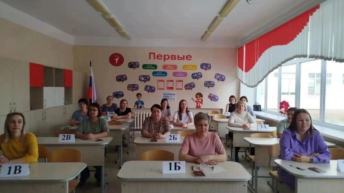 В Малмыже родители выпускников сдавали ОГЭ