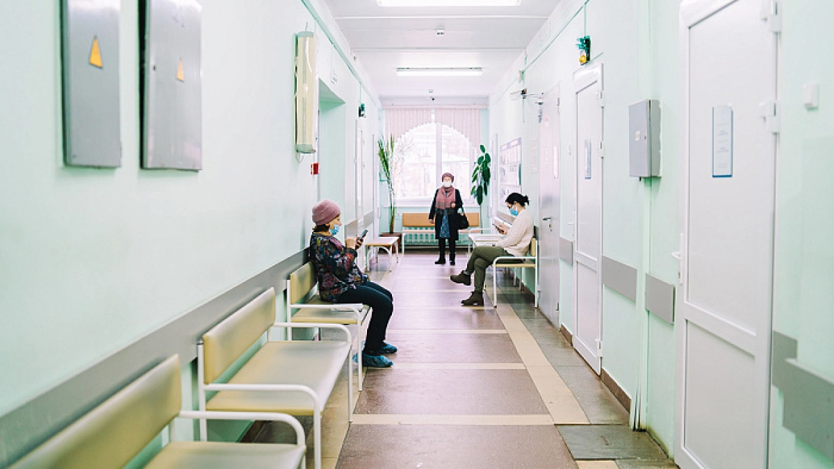 В Кировской области представили график работы больниц и поликлиник в праздники