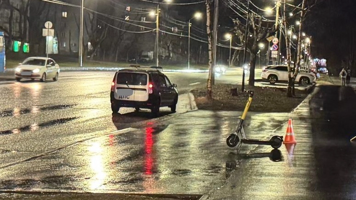 В Кирове юноша на электросамокате сбил пенсионерку