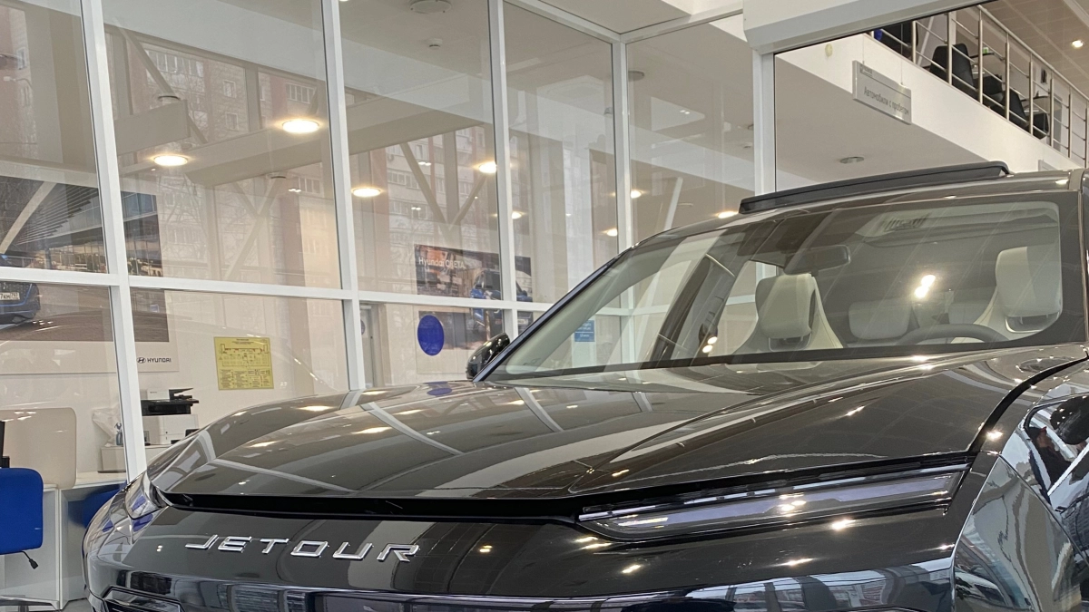 Как купить машину с пробегом почти за полцены? В России начали массово продавать автомобили со скидками до 40%