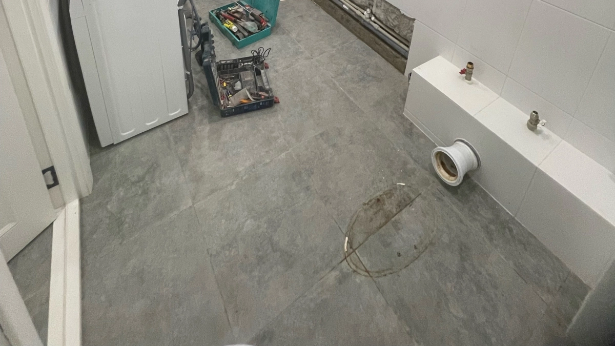 Ходить в туалет на унитаз больше не в моде: новый туалетный тренд скоро дойдет и до России