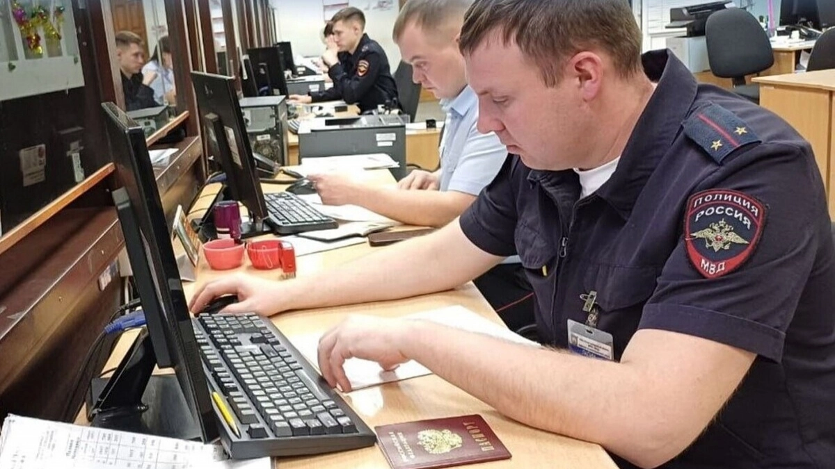 Госавтоинспекция назвала график работы подразделений в Кирове в майские выходные