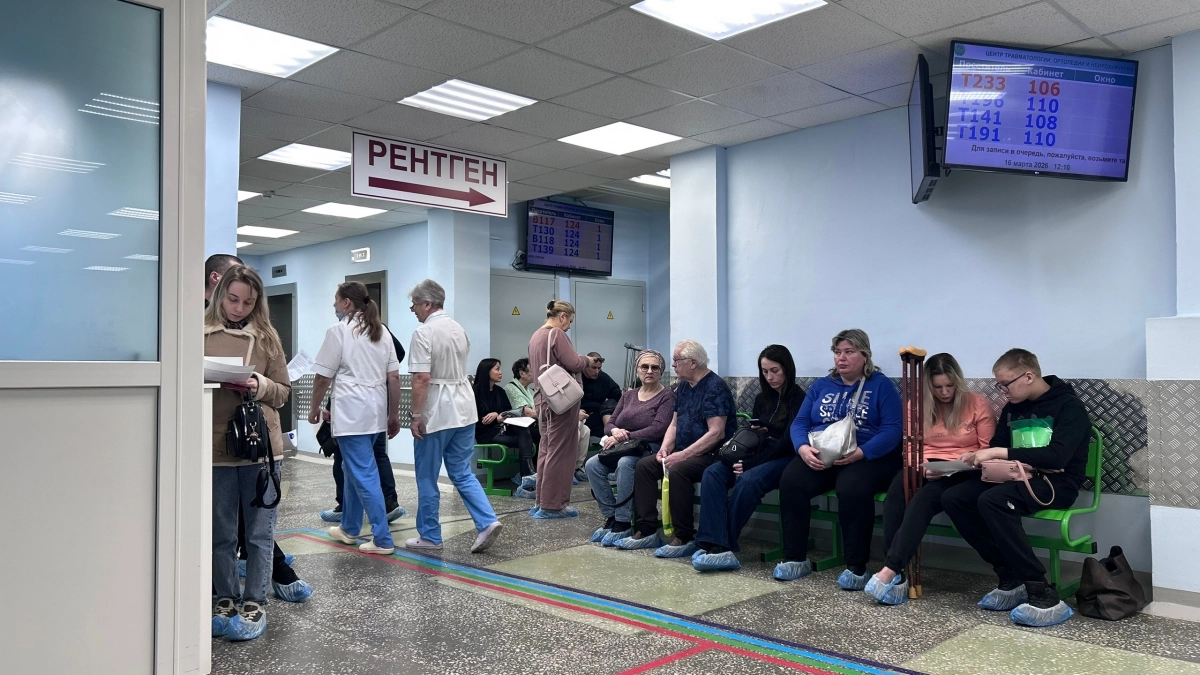 Жителям Кировской области представили режим работы больницы, почты, ЗАГСа и полиция в майские праздники