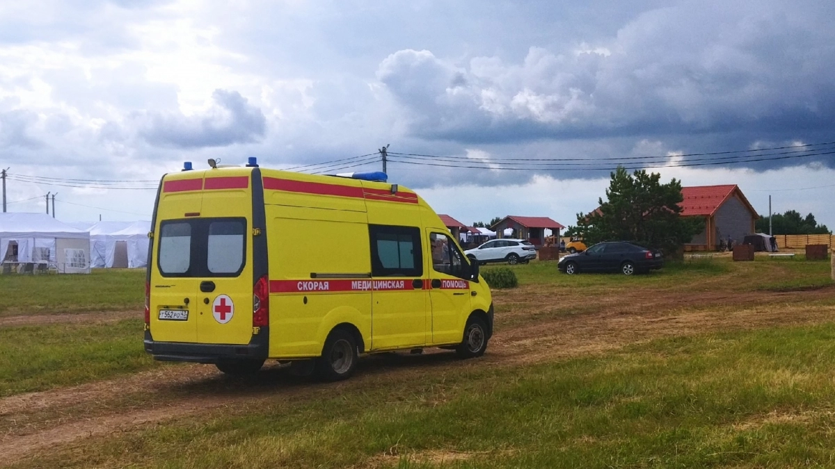 Пять человек погибли при ударе ВСУ по Крыму, ночью 53 дрона атаковали регионы РФ