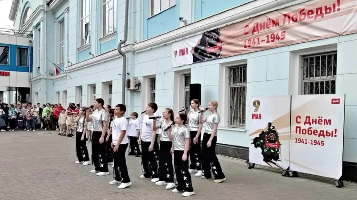 Концерты ко Дню Победы пройдут на железнодорожных вокзалах Горьковской магистрали
