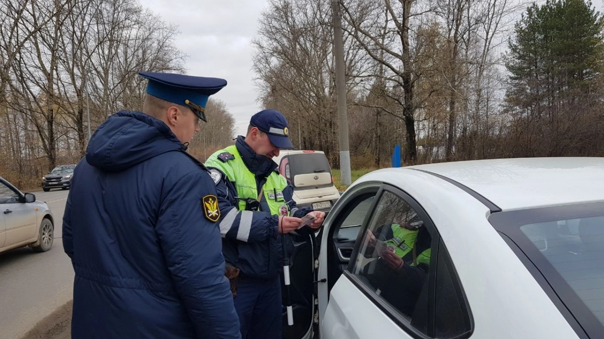 В Кировской области массовые облавы на водителей продлятся три дня