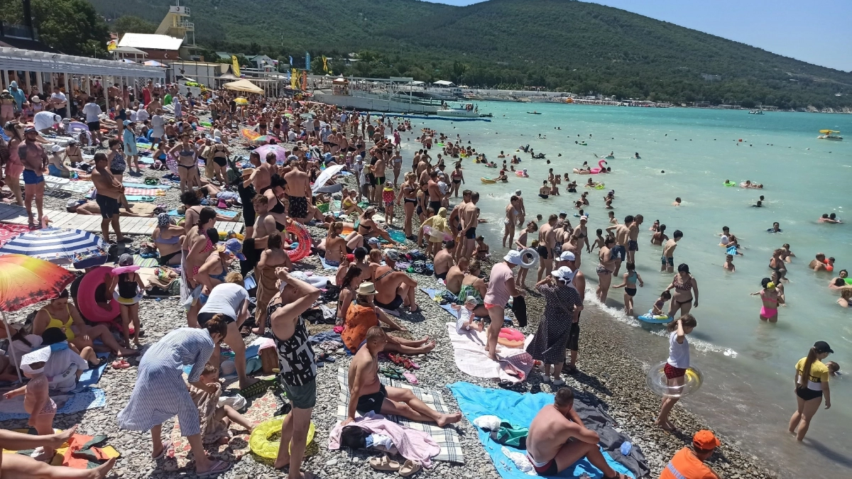 Забудьте про Турцию: море не хуже, а цены ниже — лучшие курорты России для отдыха с детьми в 2026 году