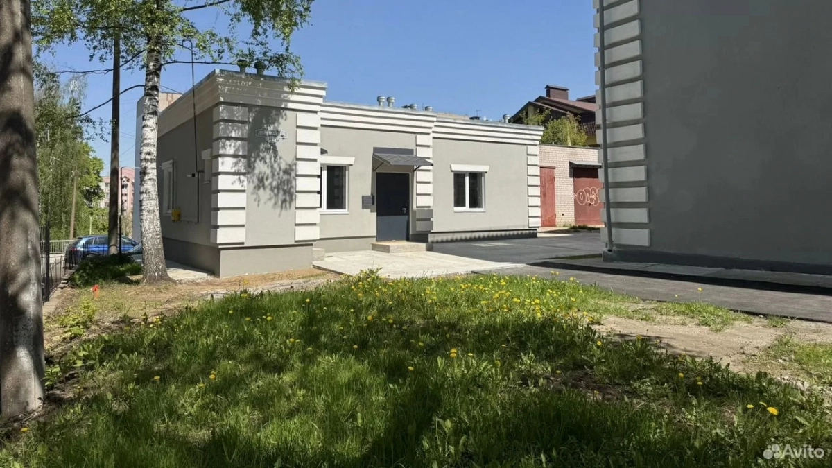 В самом центре Кирова выставили на продажу здание за 15 миллионов рублей