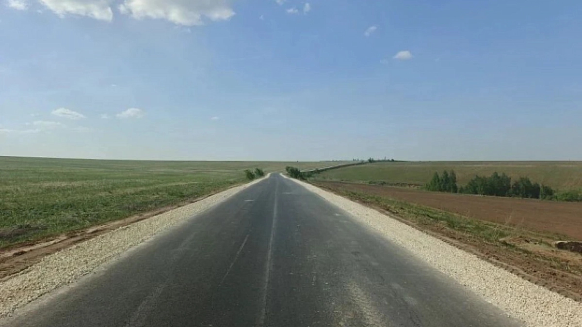 Под Вятскими Полянами привели в порядок часть дороги, ведущей в Татарстан