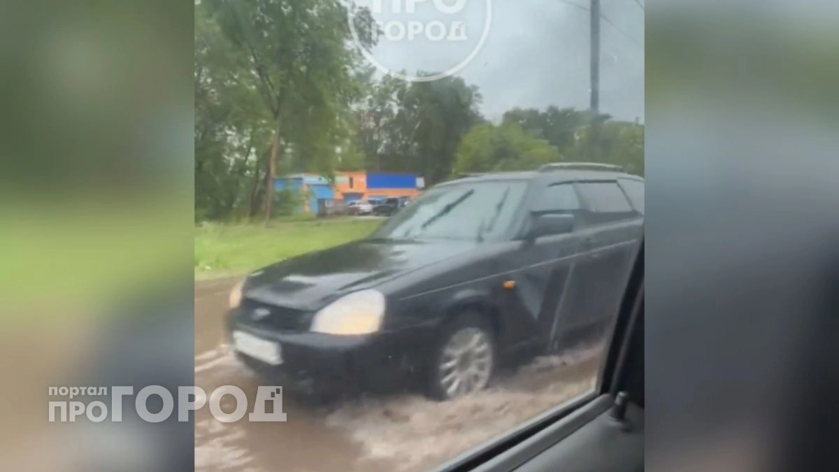 "Киров превращается в Венецию!": горожане жалуются на затопленные улицы из-за дождя