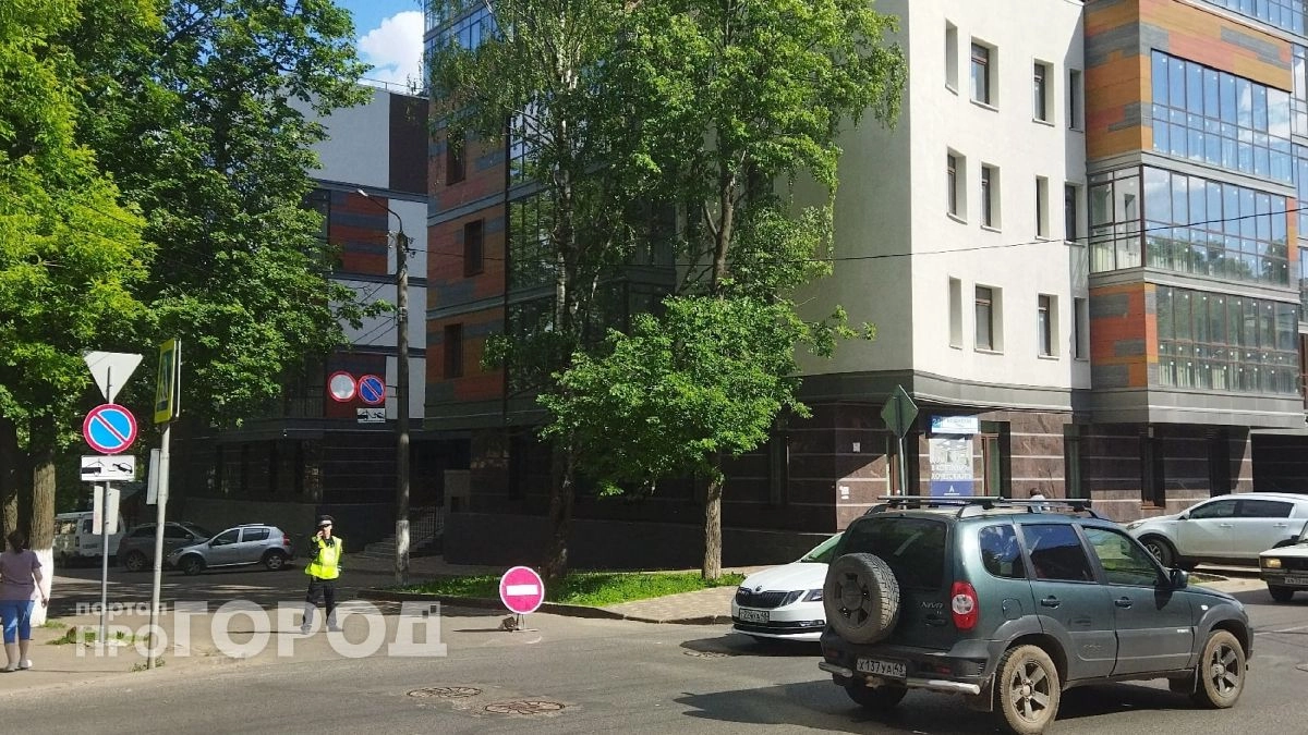 В Кирове перекроют движение на двух участках дорог