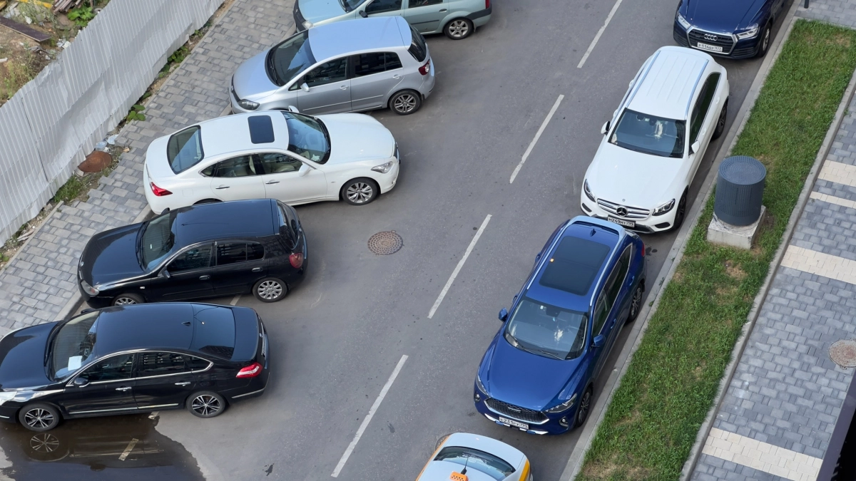 Почему Mercedes и BMW за 500 тысяч не покупают месяцами? Честный разговор с перекупщиком