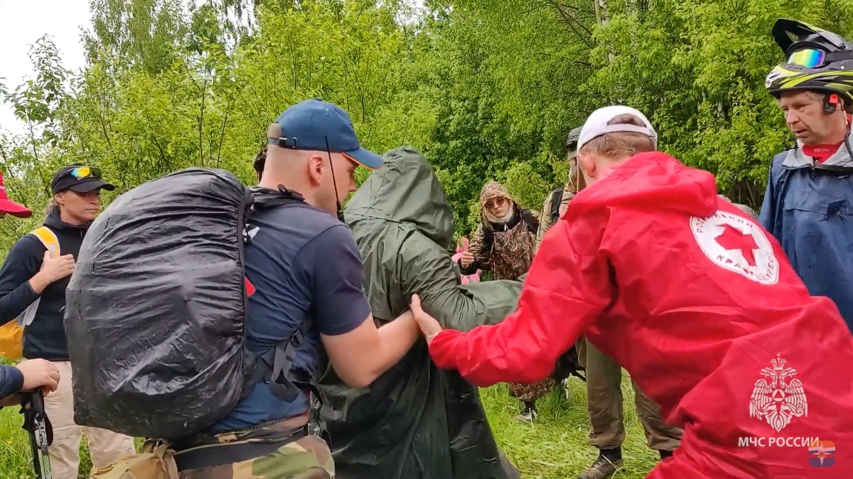 Кировские спасатели вызволили более 100 участников Великорецкого крестного хода