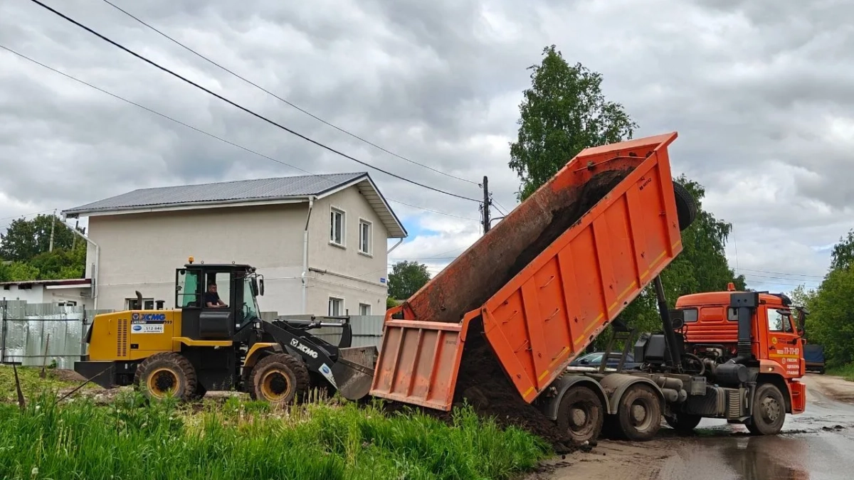"Единая Россия" помогла многодетной семье, потерявшей дом в огне