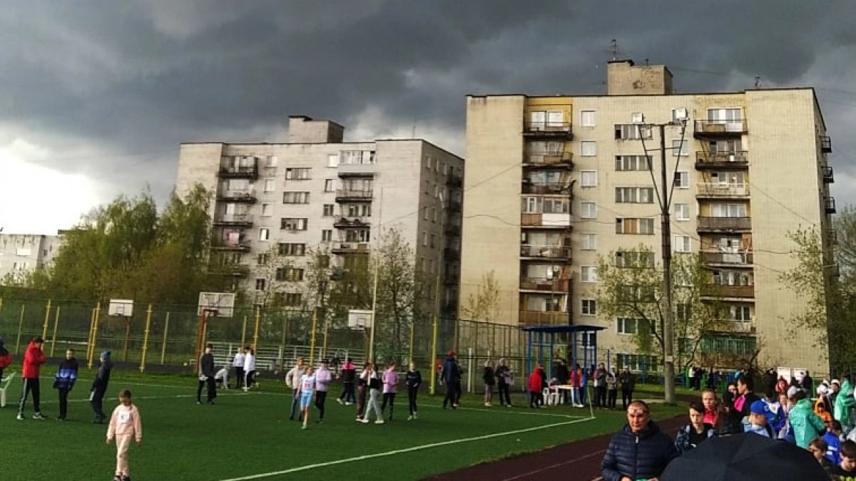 Гигантский километровый торнадо прошелся прямо по границе Кировской области