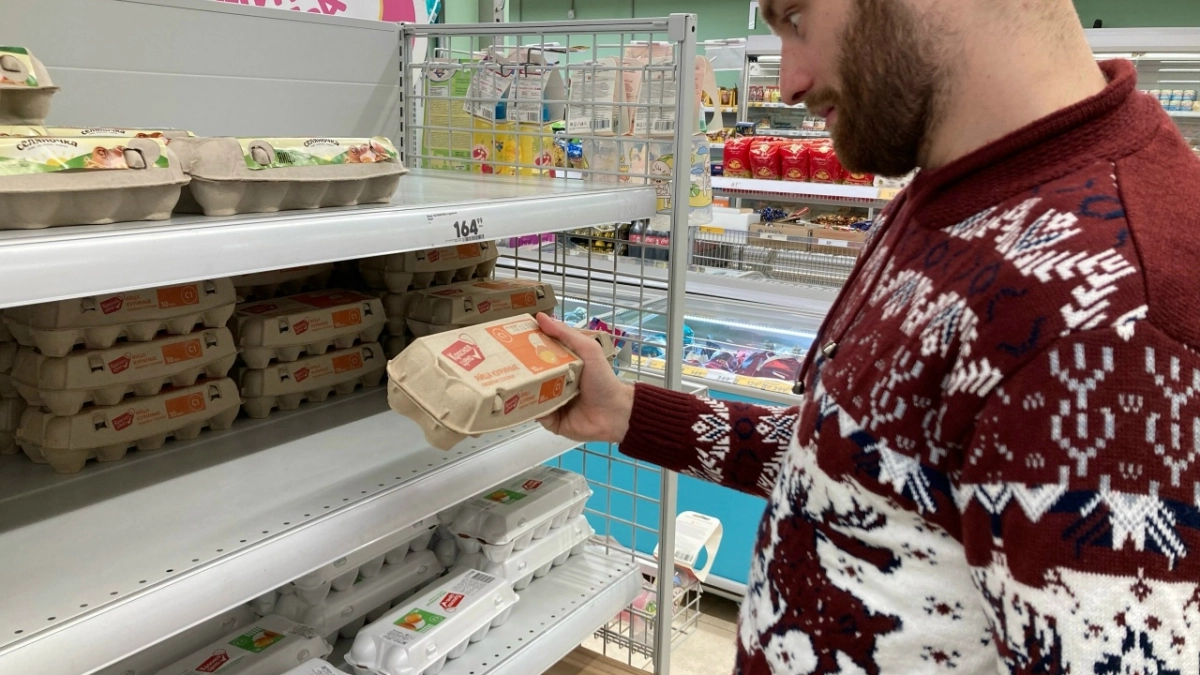 Под Кировом продавали сомнительные яйца