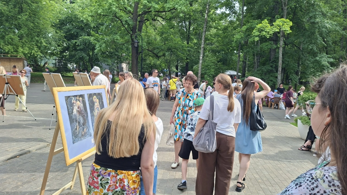 Рыцарские турниры, робособаки и симфония света: куда пойти в выходные 20 и 21 июня в Кирове